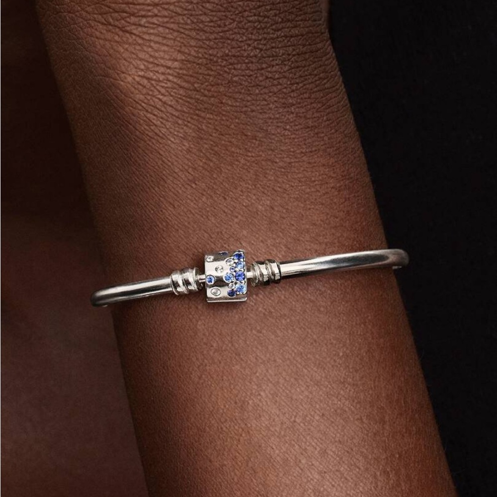 NWB! Pandora Sparkling Barrel Clasp Bangle - Sterling Silver